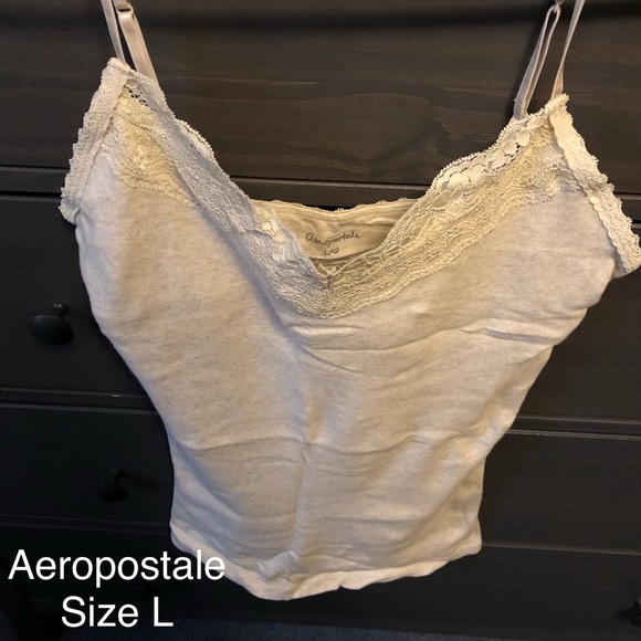 Three tank tops - Picture 3 of 3